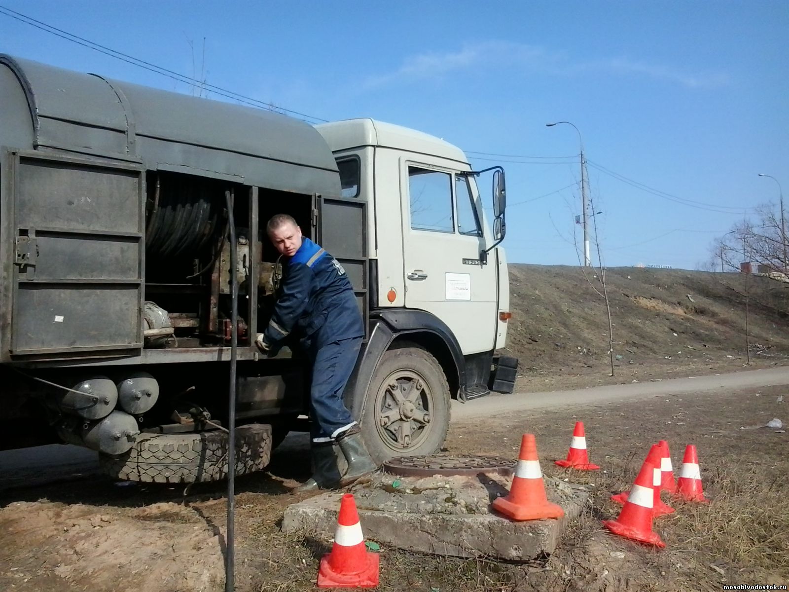 Прочистка засоров с КАМАЗОМ